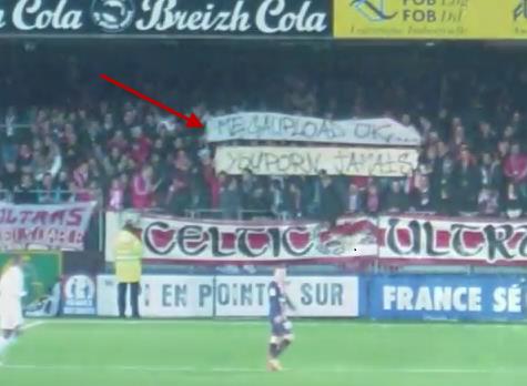 Vu au stade Francis Le Blé à Brest, une banderole faisant suite à la fermeture de Megaupload. Ils n'ont pas tord ces supporters : On peut faire sans Megaupload, en revanche sans l'autre... height=